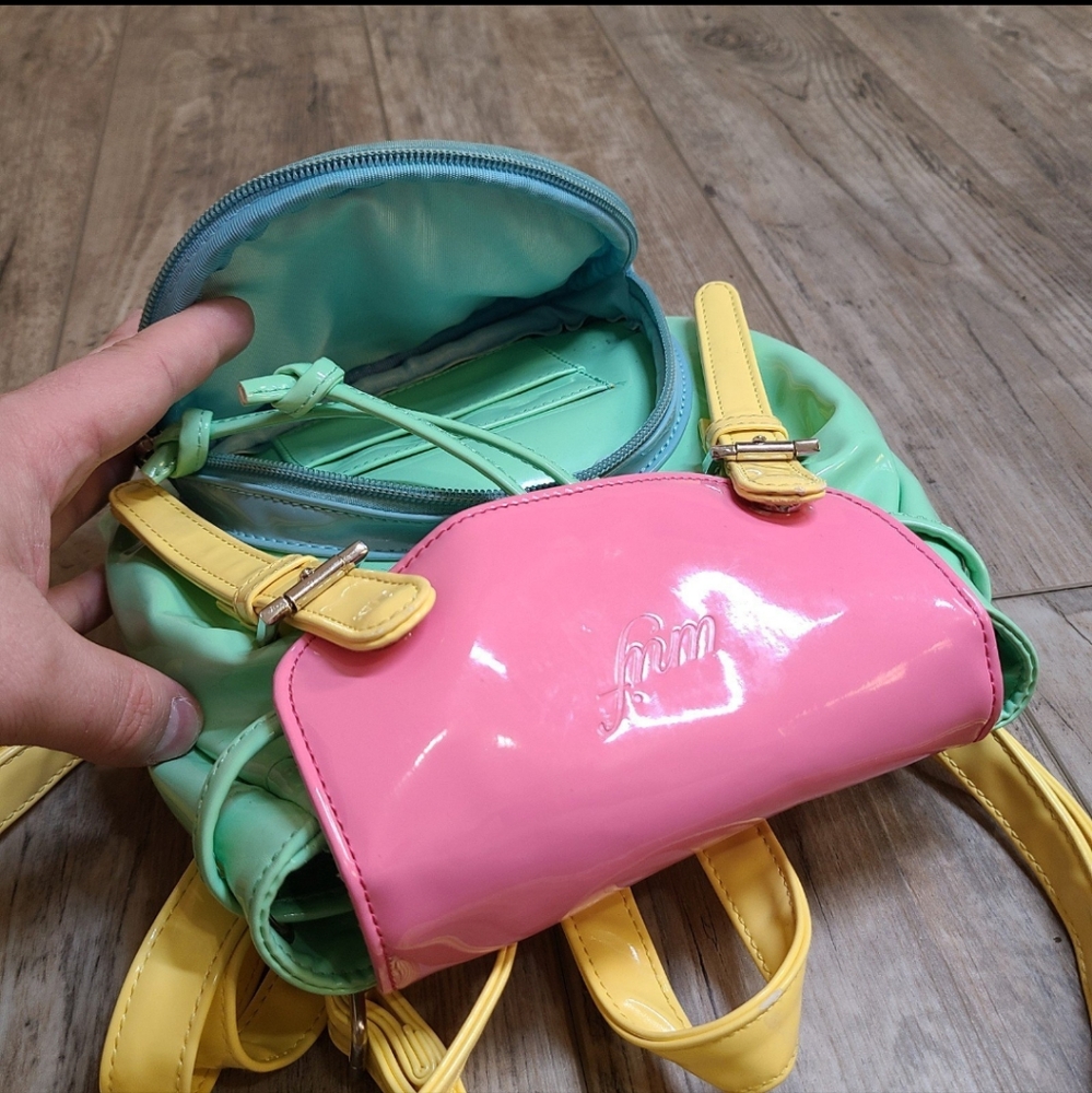 UNIF Bop Backpack - Picture 3 of 6
